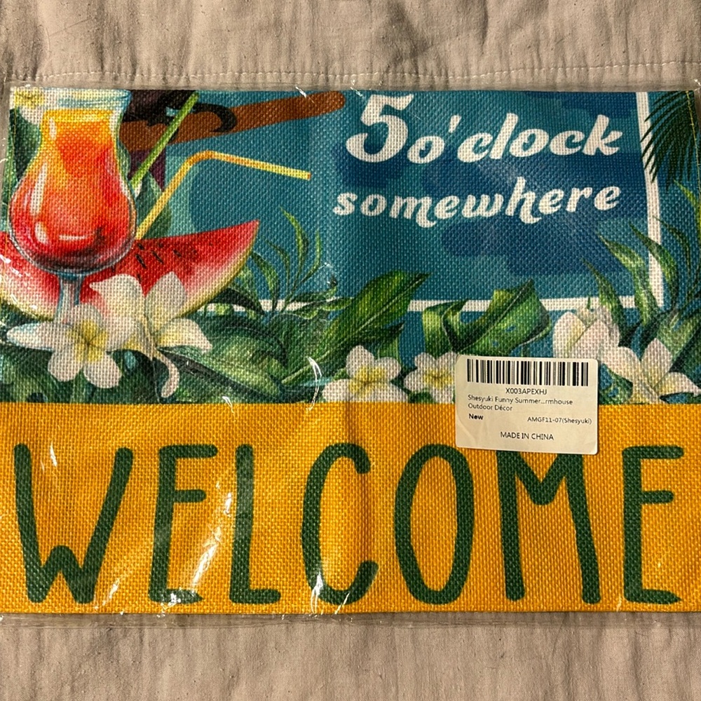 It’s 5 o’clock Somewhere Small Garden Flag 🍍